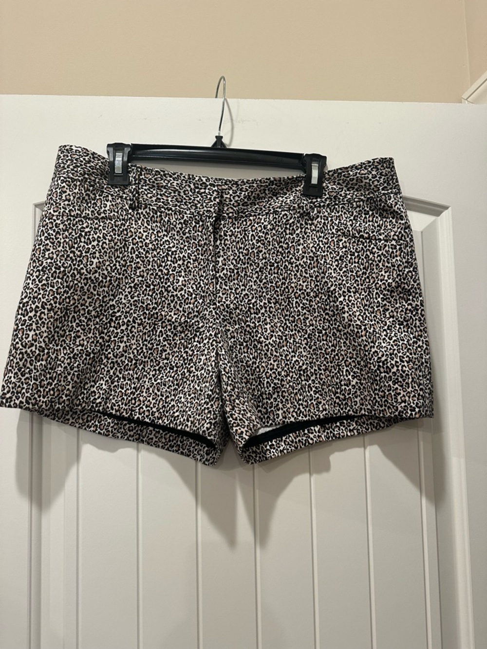 White House Black Market Leopard Print Women's Shorts in Black and Cream